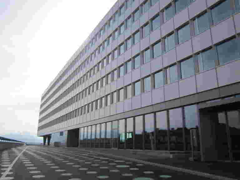 Bâtiment administratif de la Poste à Lausanne